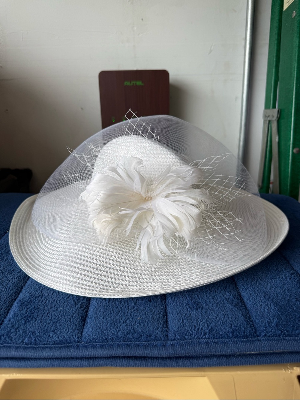 White Women's Dress Hat with Feather Flower Accent